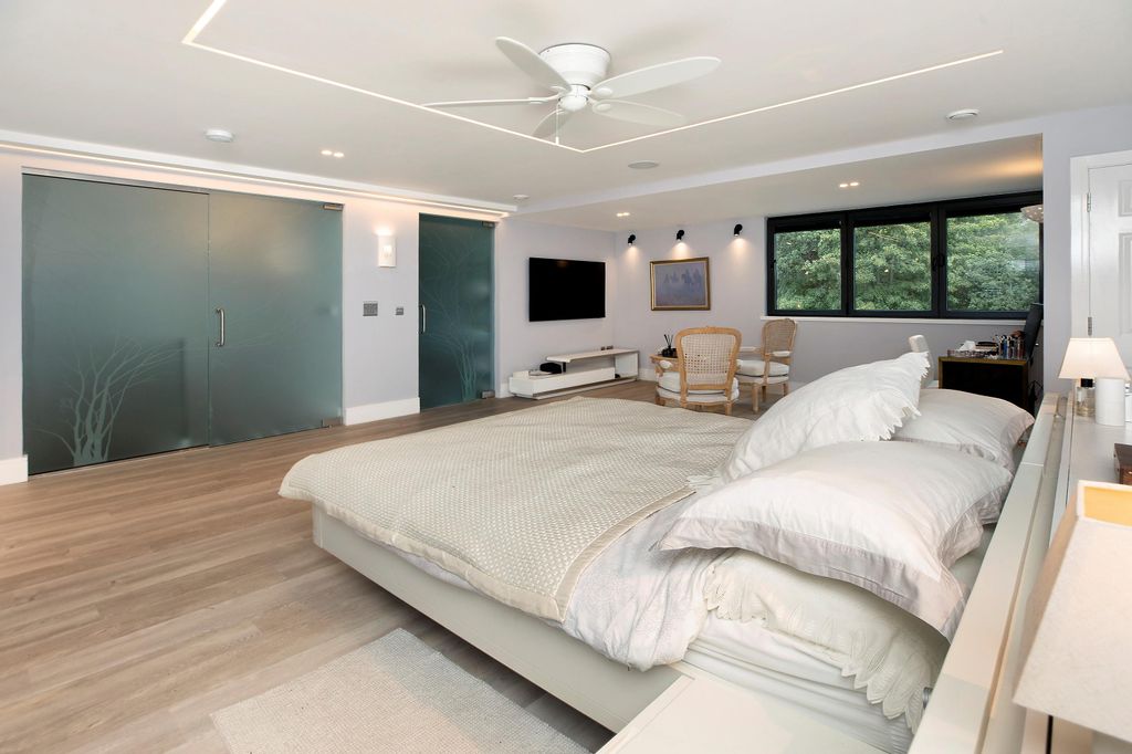 Additional image 18 of 5 bed detached house for saleStreatham Rise, Exeter, Devon EX4