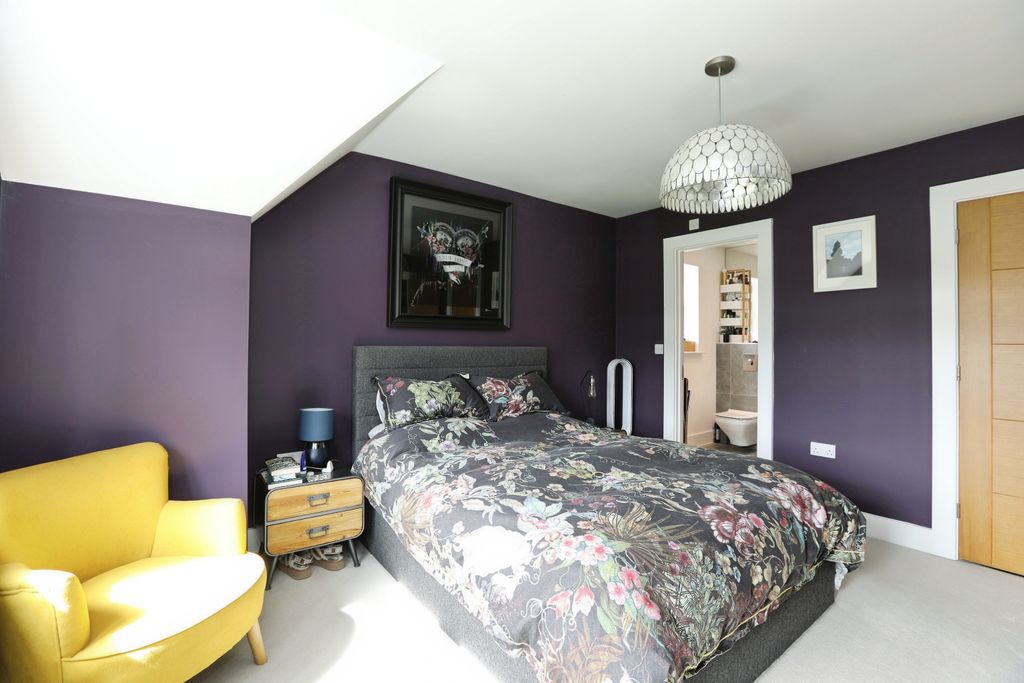 Additional image 8 of 4 bed detached house for saleStick Hill, Edenbridge TN8