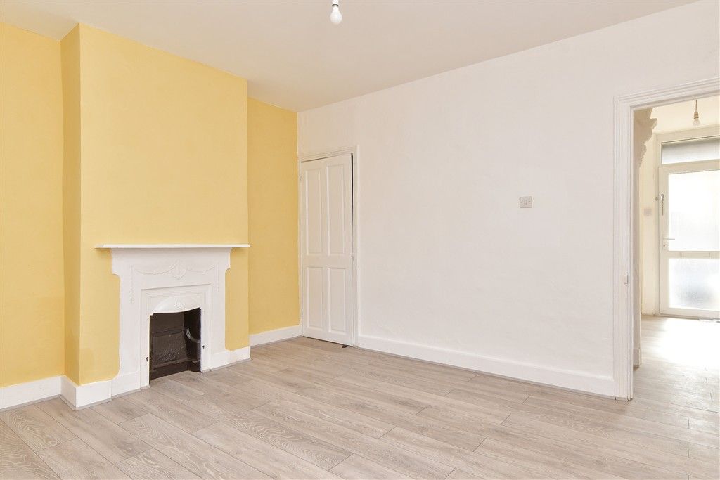 Property photo 2 of 13 Dining Room