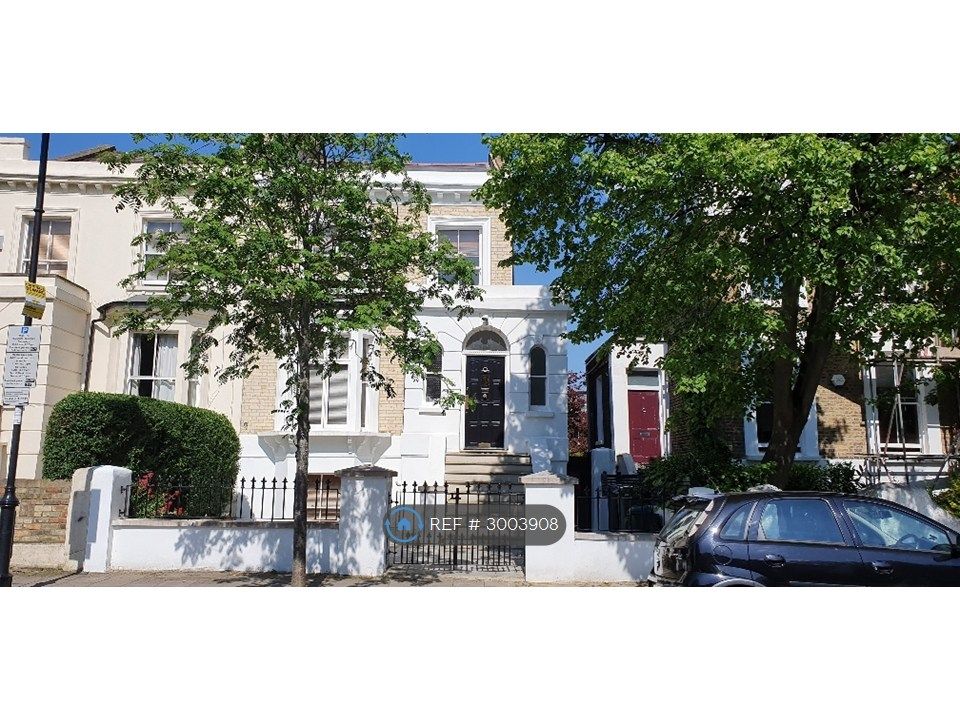 Property photo 1 of 19 Short Let - Charming Garden Flat