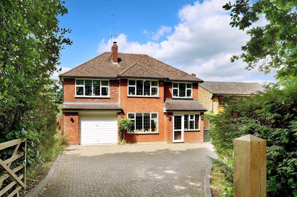 Property photo 1 of 17 Picture No. 02