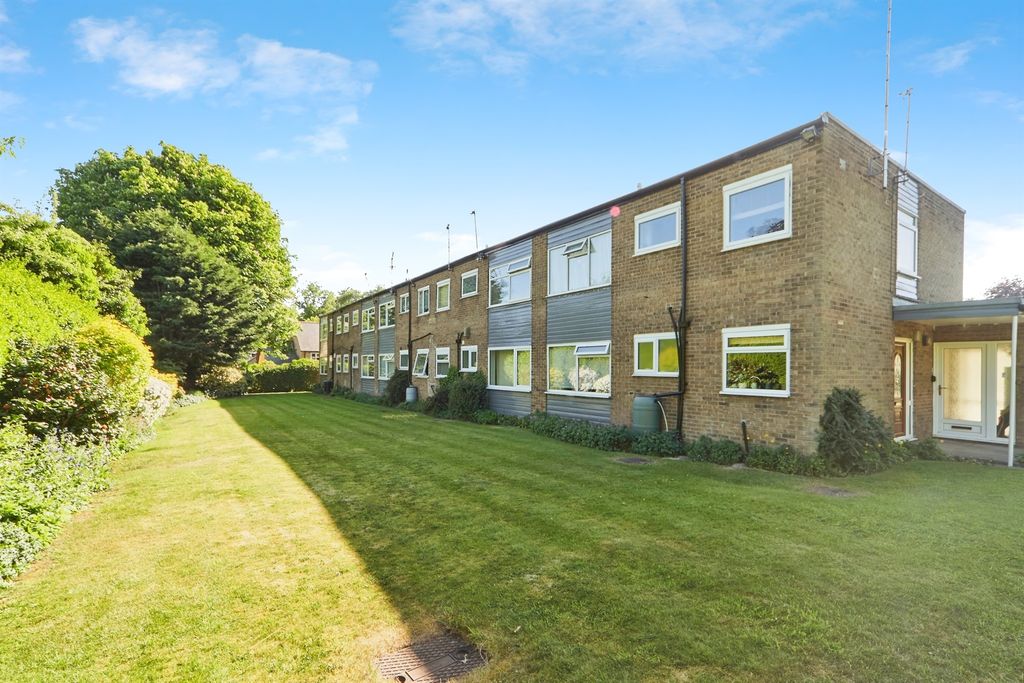 Property photo 1 of 13