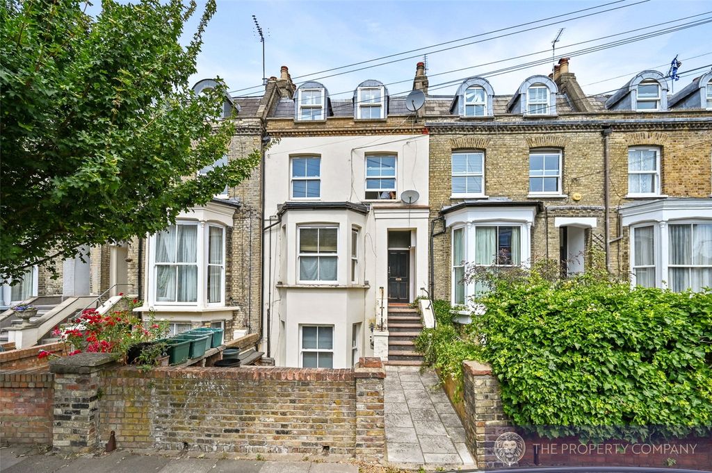 Property photo 1 of 9 Picture No. 23
