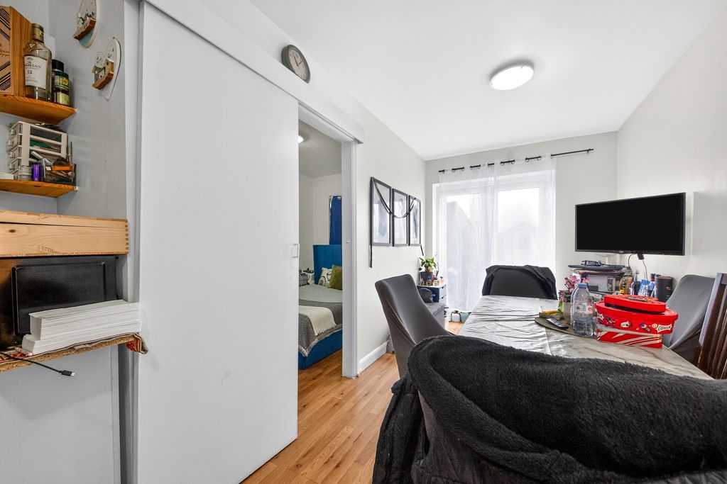 Additional image 7 of 5 bed terraced house for saleLodge Avenue, Dagenham RM8