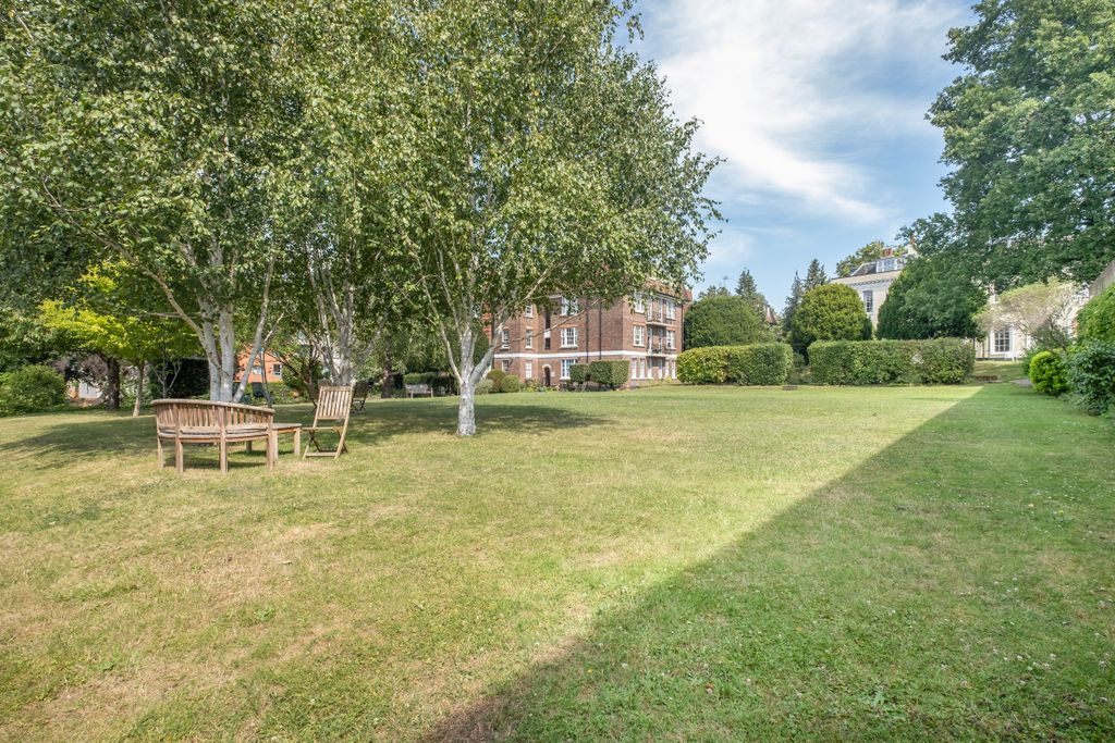 Property photo 2 of 15