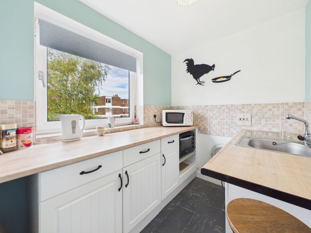 Property photo 1 of 7 4595793