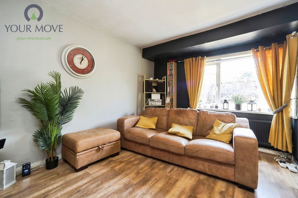 Property photo 3 of 22 Pbox-Img.Jpg