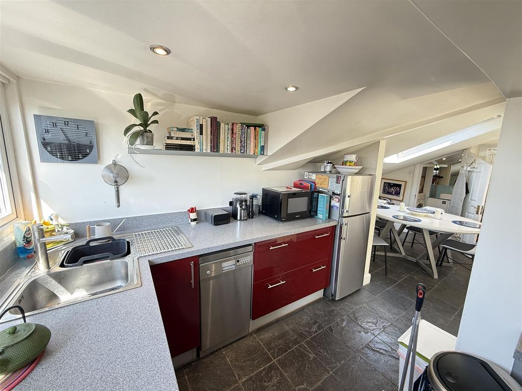 Property photo 3 of 15 Img_5732.Jpg