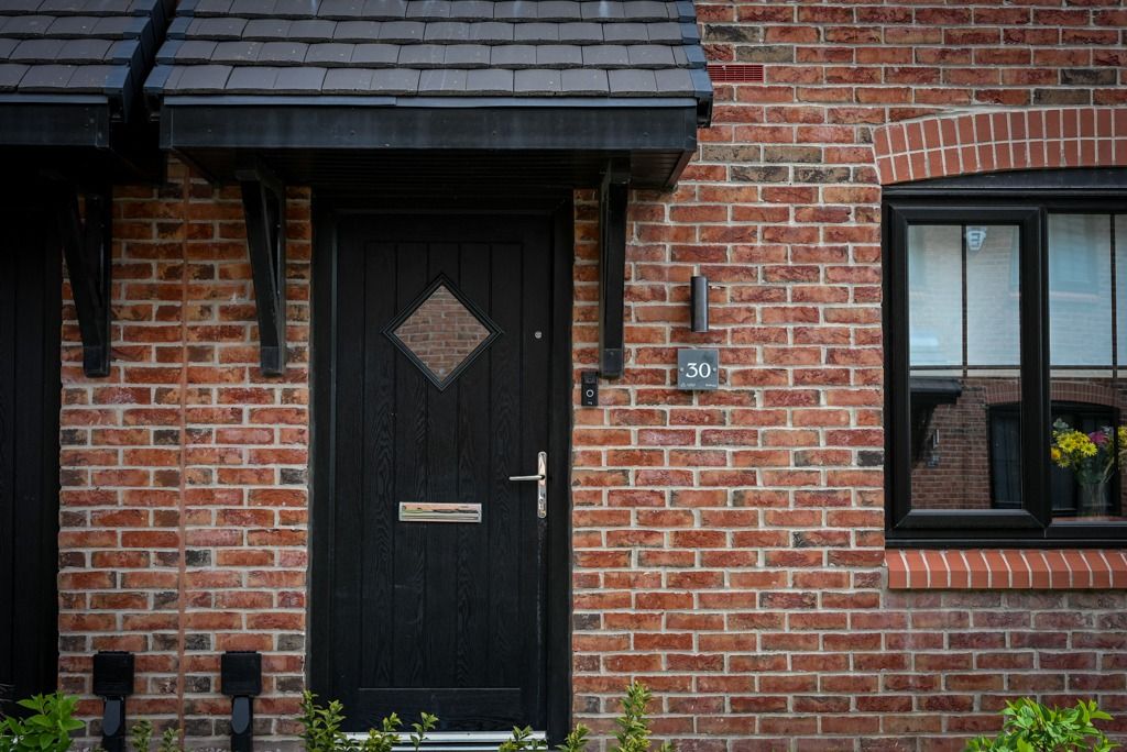 Property photo 2 of 42 4131773