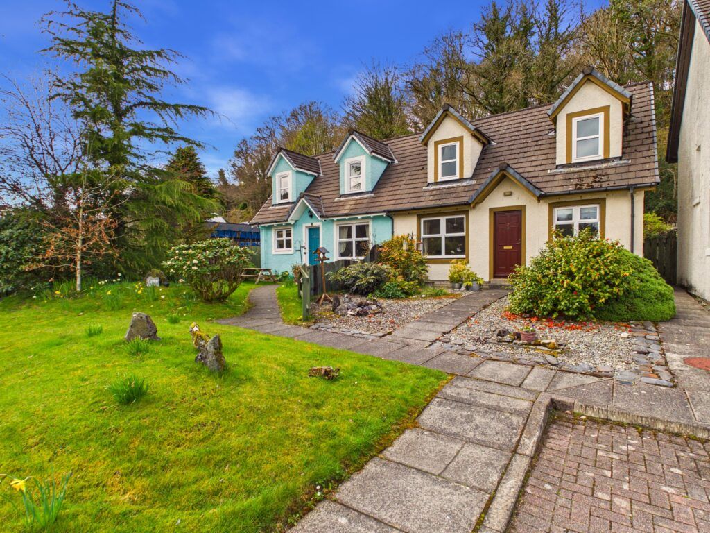Property photo 1 of 20