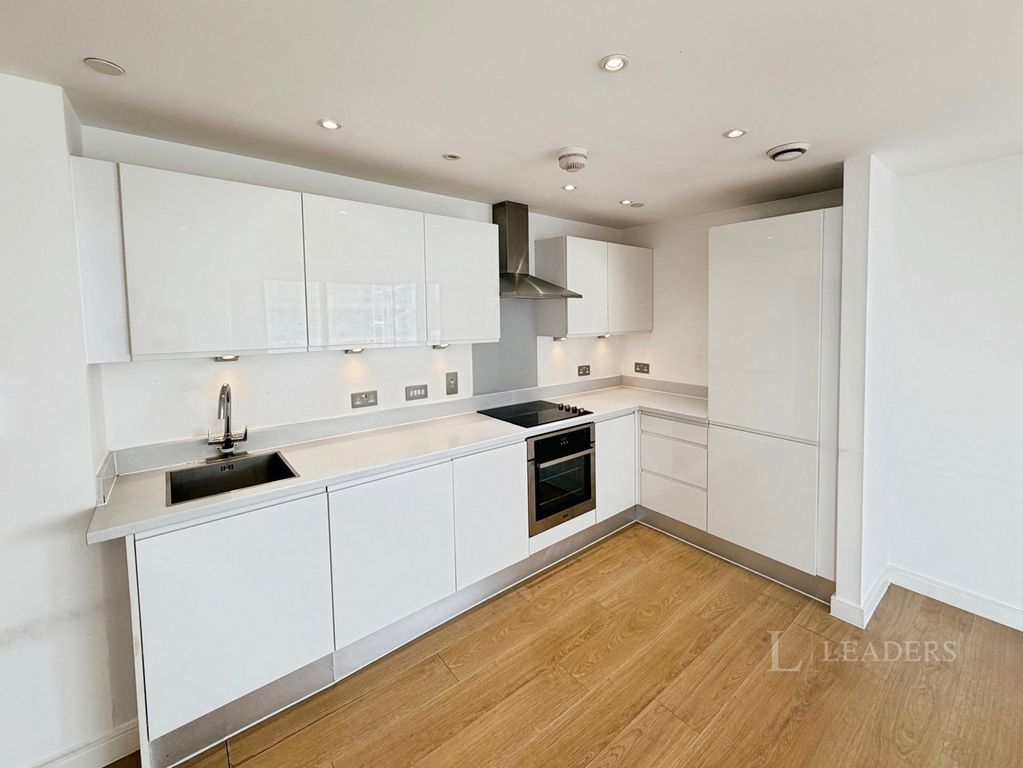 Property photo 2 of 13 Pbox-Img.Jpg