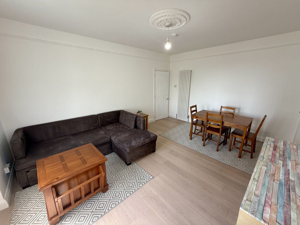 Property photo 2 of 13 Sitting Room