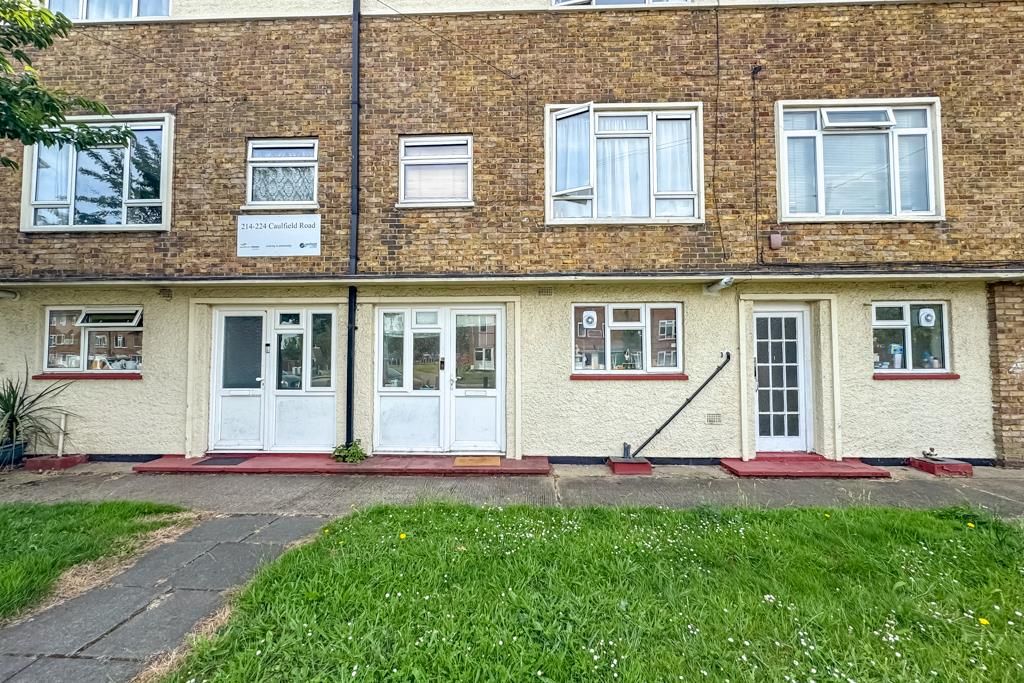 Property photo 1 of 10 Front