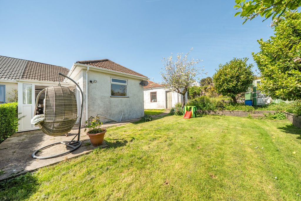 Property photo 3 of 19 Image 3