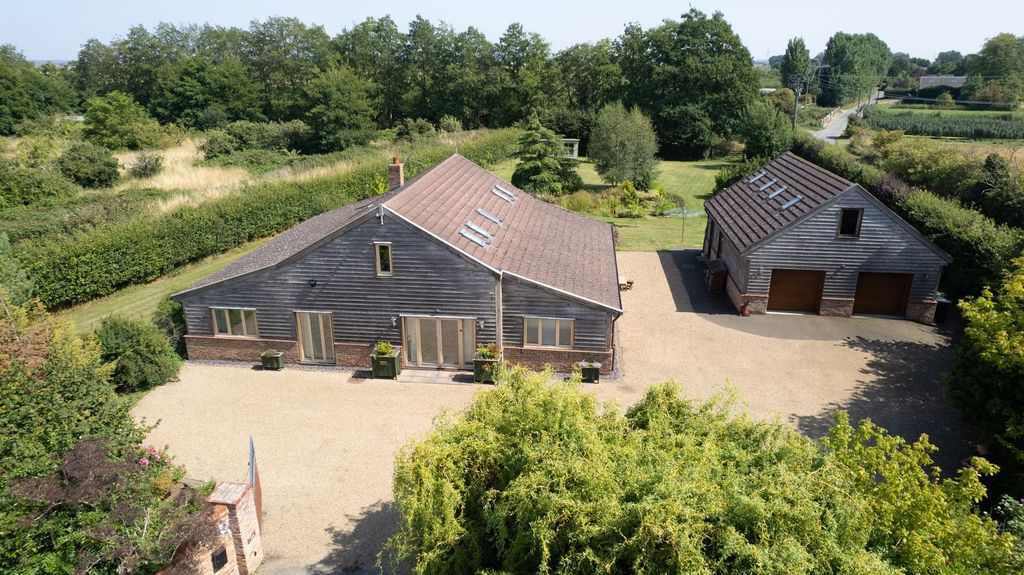 Property photo 2 of 37