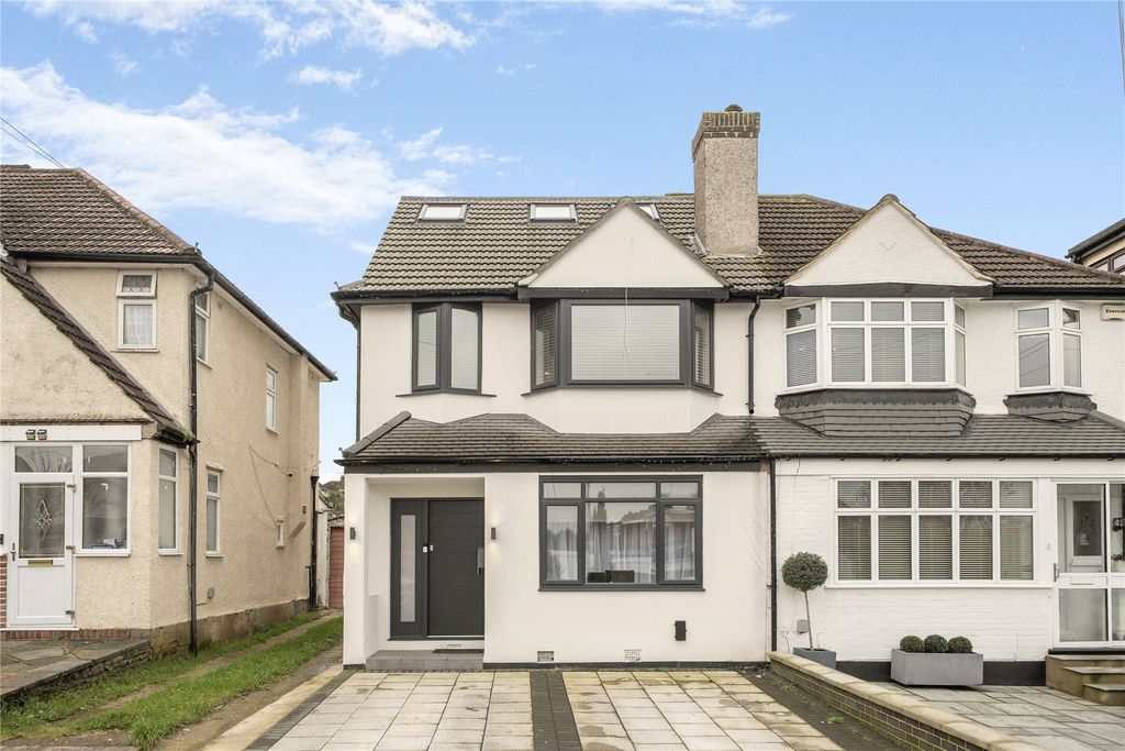 Property photo 1 of 21 Picture No. 16