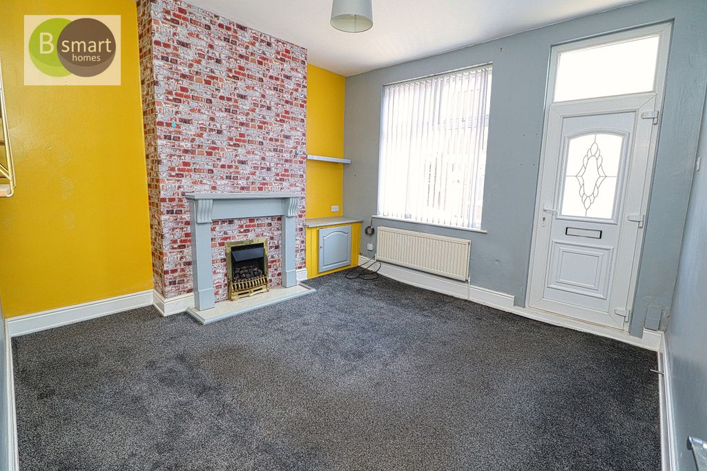 Property photo 2 of 8 Img_4301