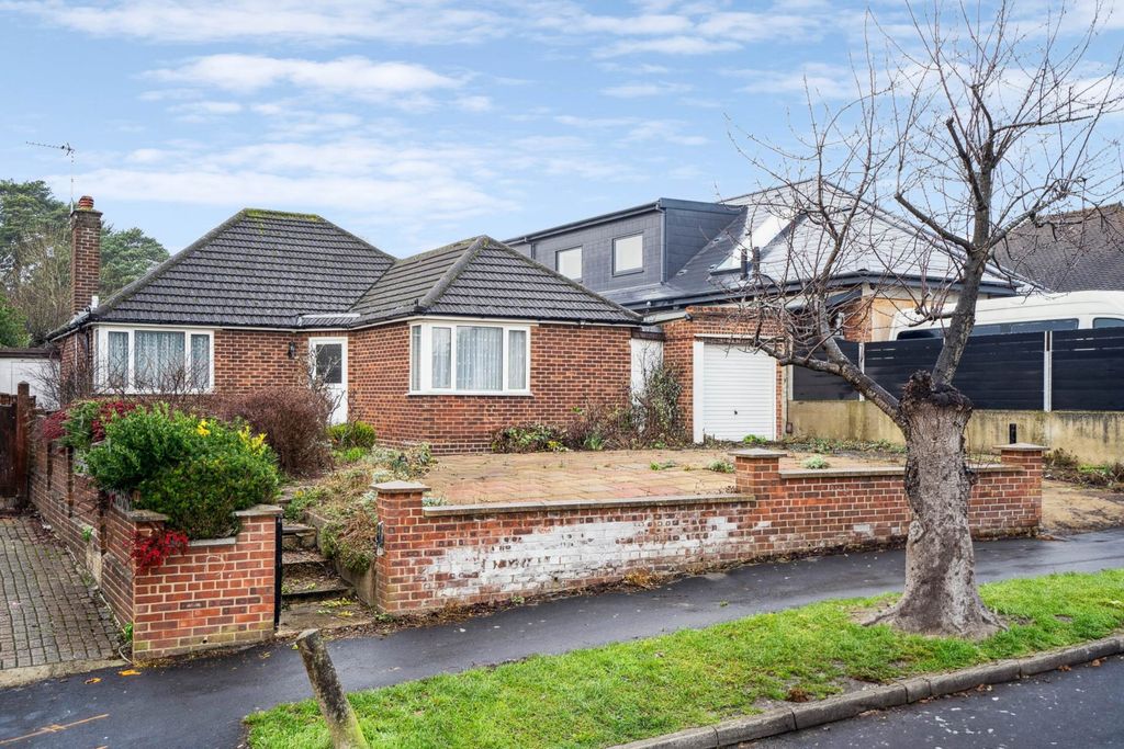 Property photo 1 of 15