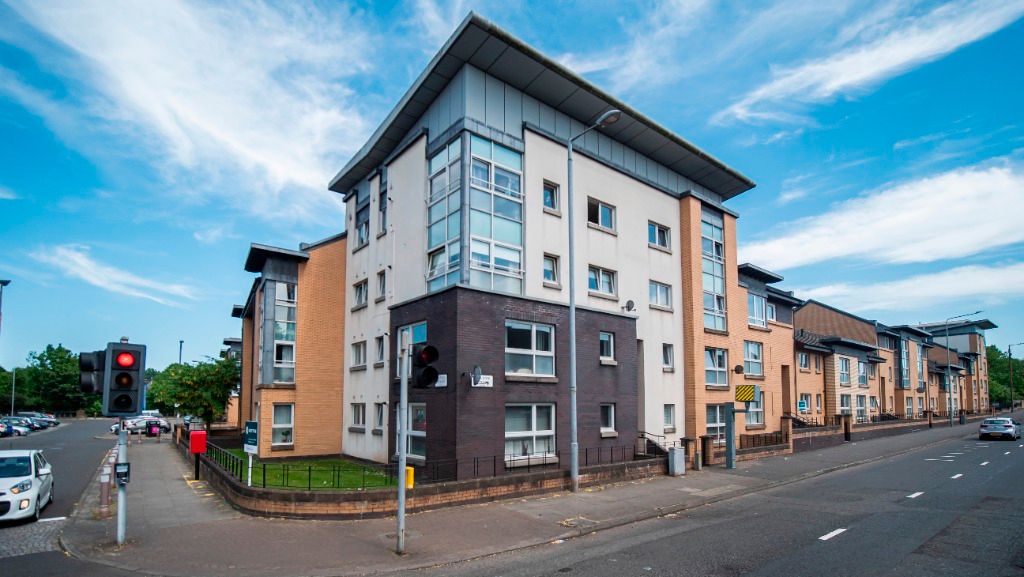 Property photo 1 of 17 Photo 1