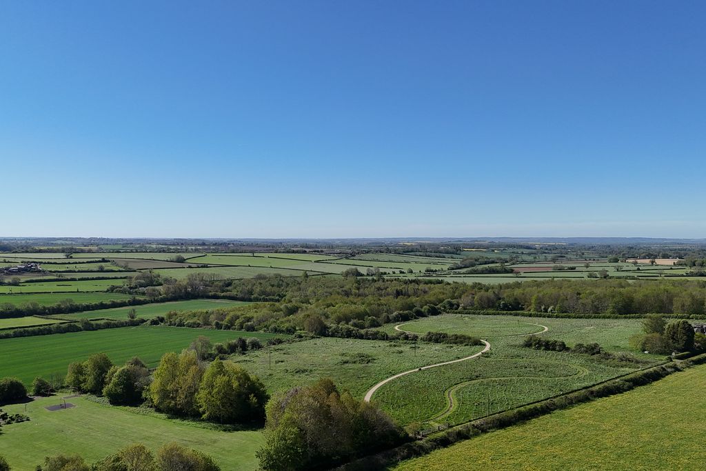 Property photo 2 of 19 Dji_20260430104443_0761_D
