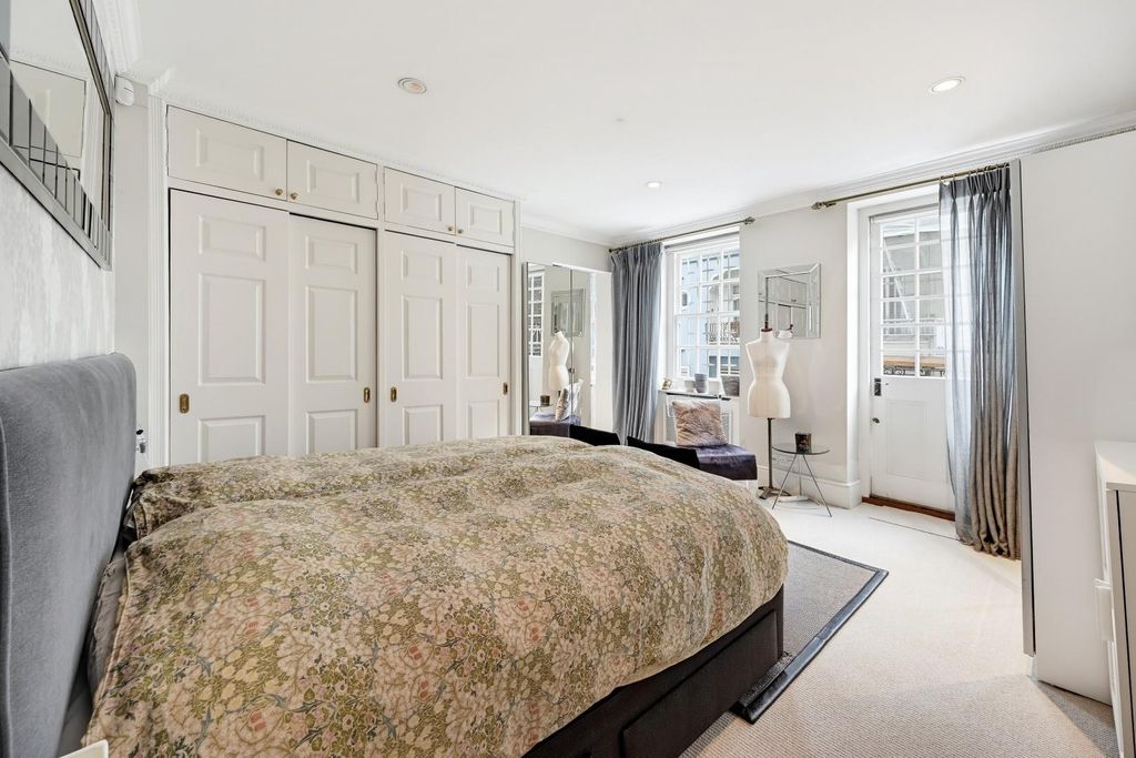 Property photo 3 of 14 Flat 4, 51 Montagu Square (11).Jpg