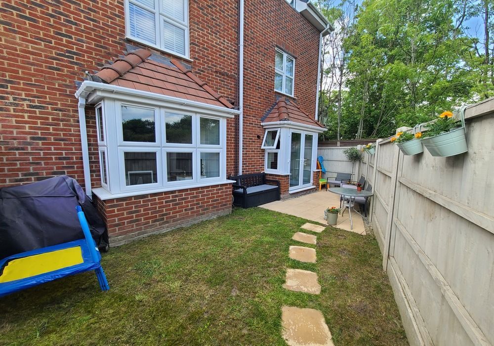 Property photo 2 of 22