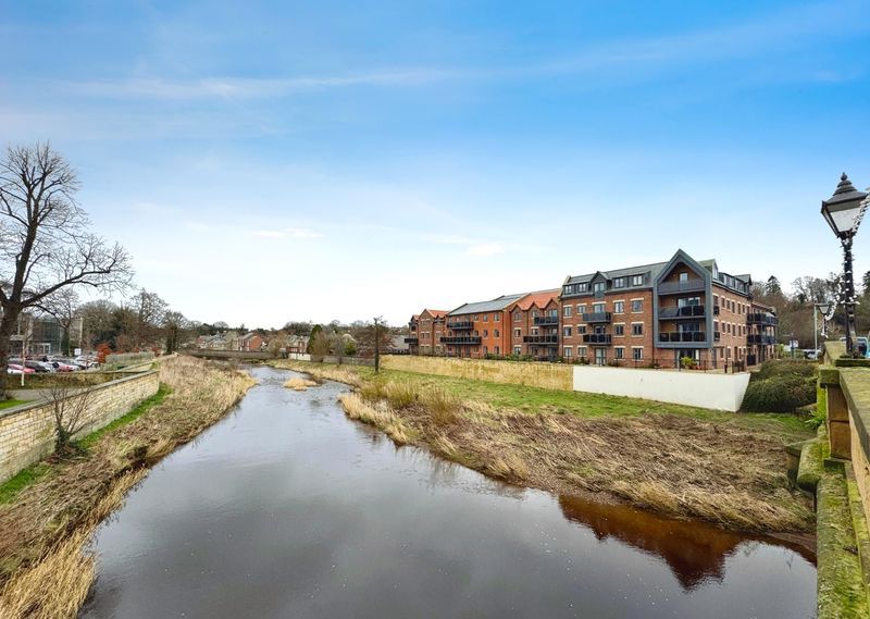 Property photo 1 of 10 Photo 6