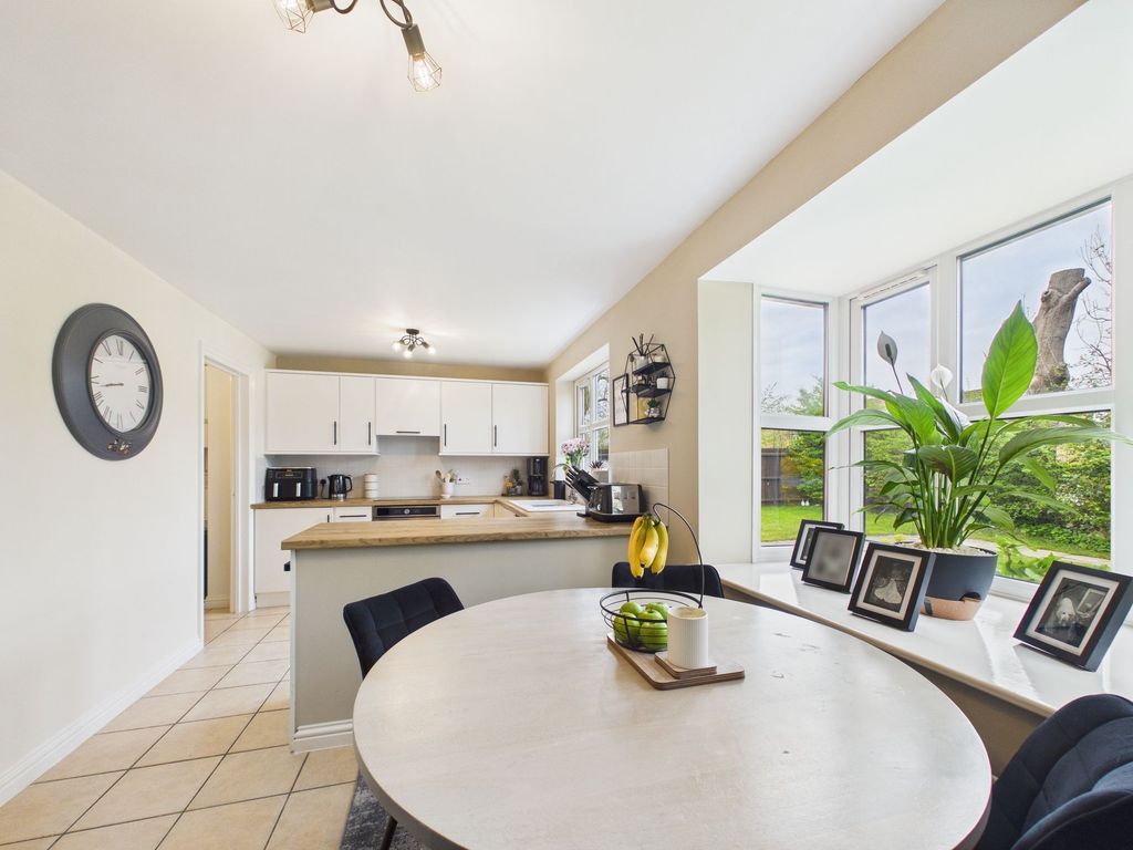 Property photo 2 of 24