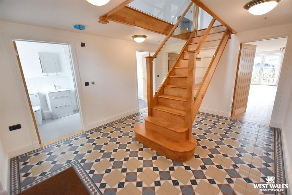 Property photo 1 of 25 20 (15).Jpg