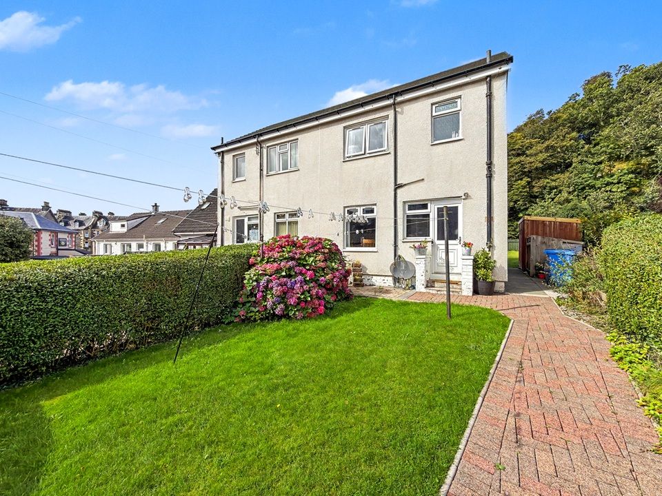 Property photo 1 of 25