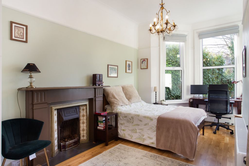 Property photo 2 of 18 1 274297 (11)
