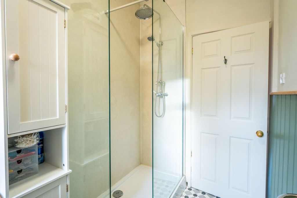 Additional image 15 of 3 bed terraced house for salePark Crescent, Abergavenny NP7