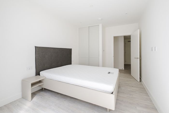 Property photo 2 of 14 Apartment-11-Aaro...