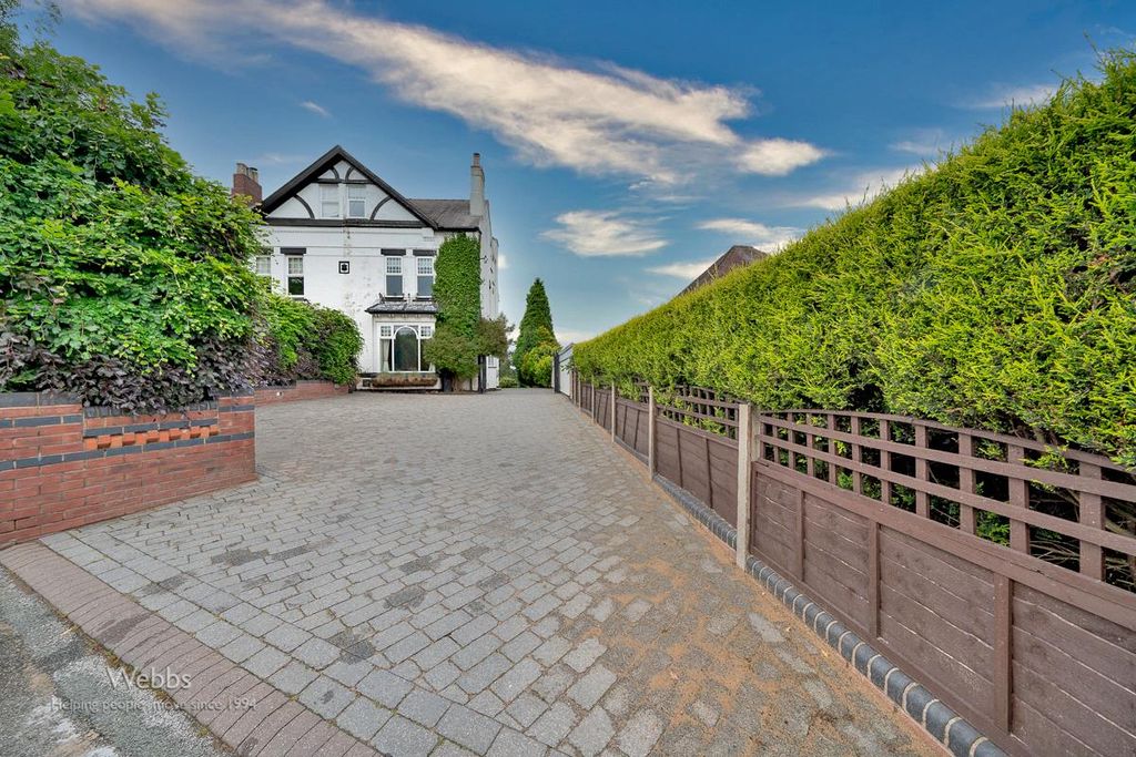 Property photo 1 of 37 Webbs (136 Of 136).Jpg
