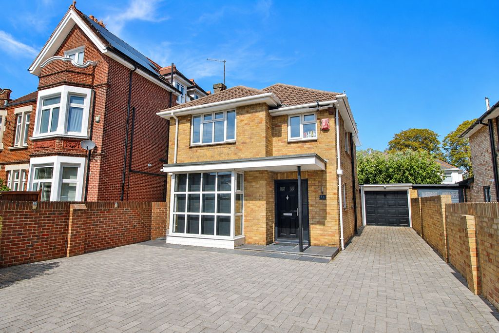 Property photo 1 of 26