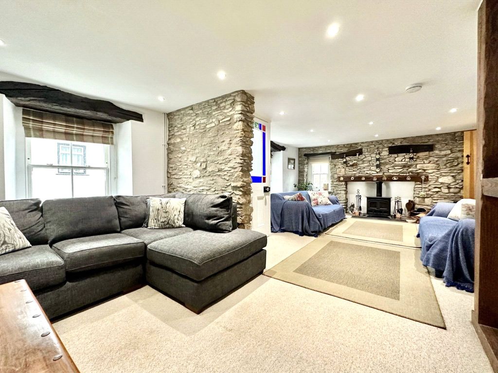 Property photo 2 of 20 Picture No. 10