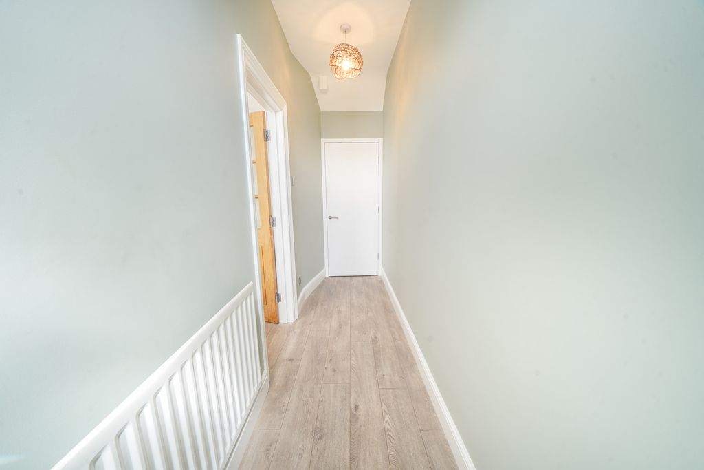 Property photo 2 of 20 Dsc00410