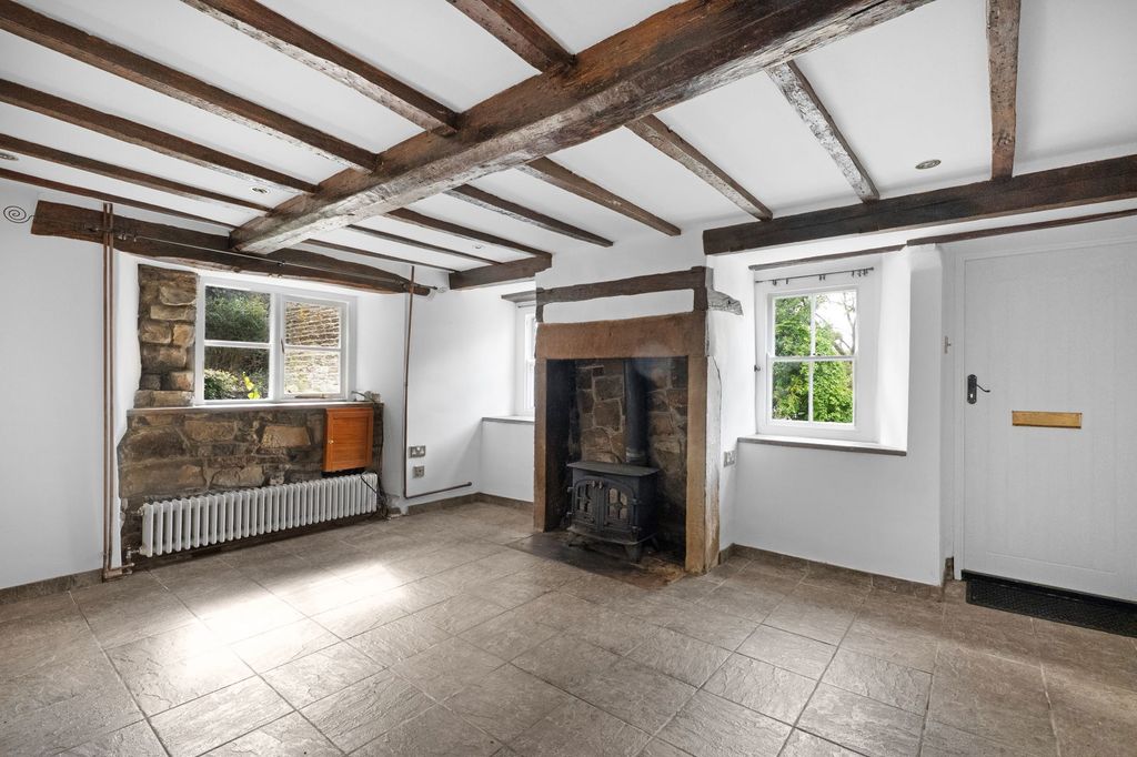 Property photo 2 of 29