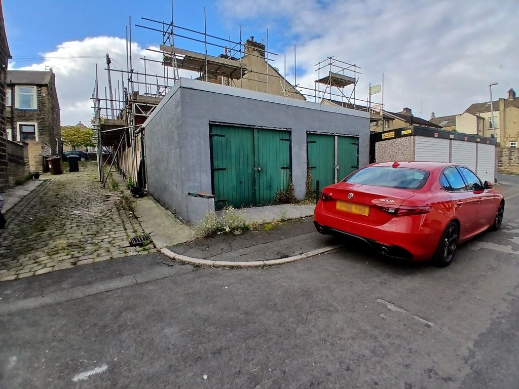 Property photo 1 of 3 Photo 3