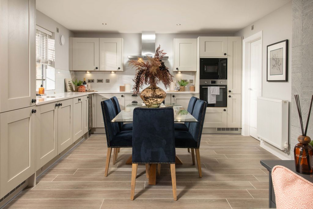 Property photo 2 of 9 Kirkdale