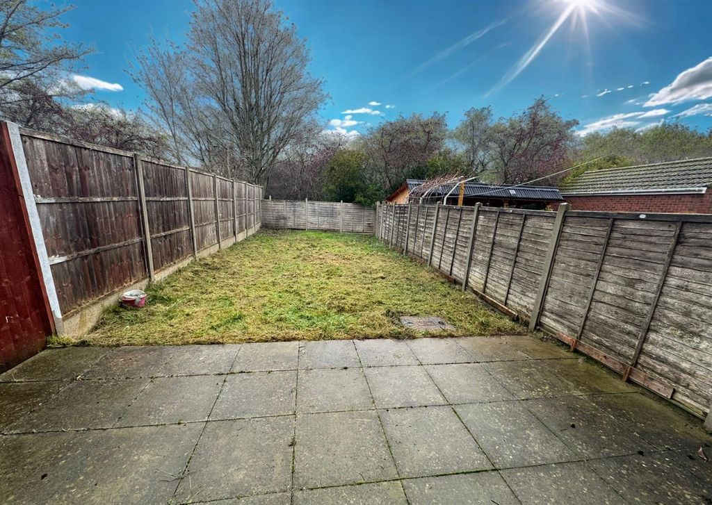 Property photo 2 of 16 Untitled Design - 2025-12-08T112131.936.Png