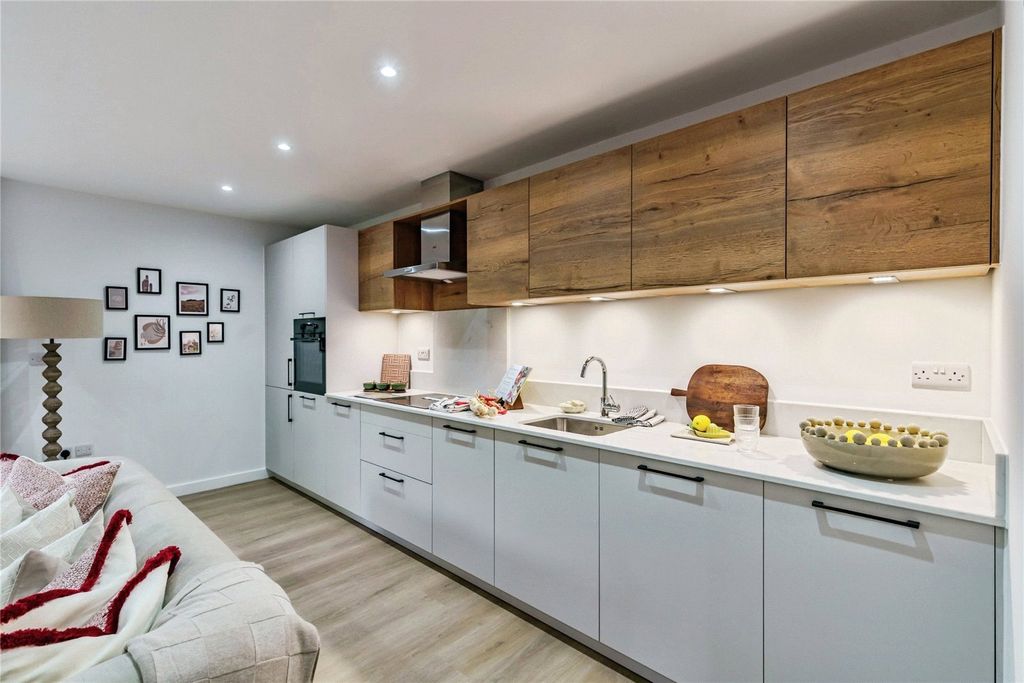 Property photo 2 of 10 Picture No. 16