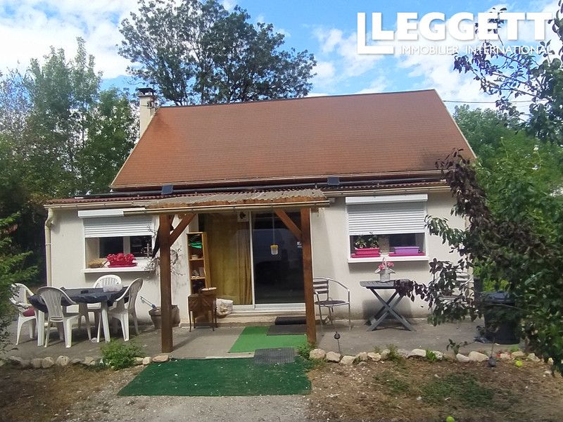 Property photo 2 of 10
