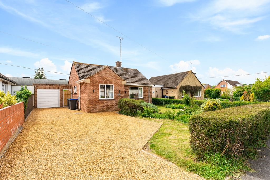 Property photo 1 of 16