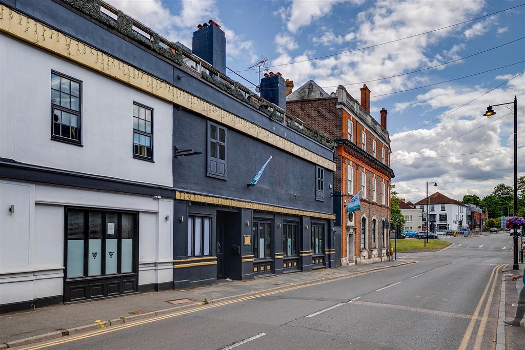 Property photo 1 of 10 Church Street-2-Esher-Hc-37.Jpg