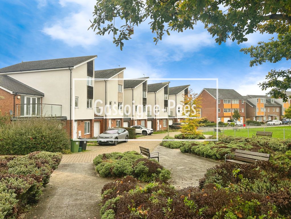 Property photo 2 of 10