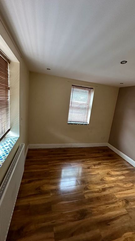 Property photo 2 of 5 Bedroom 2