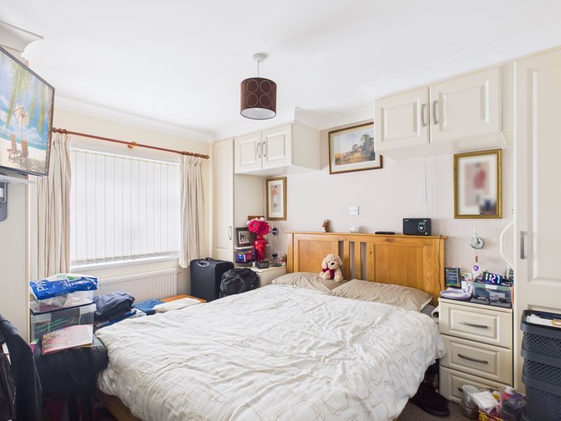 Property photo 3 of 9 Bedroom One