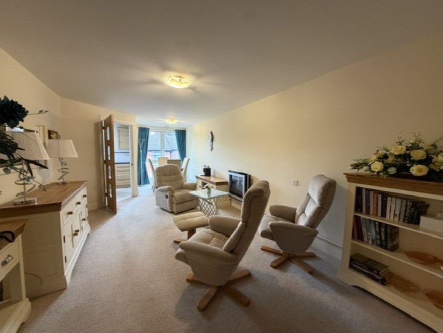 Property photo 2 of 7