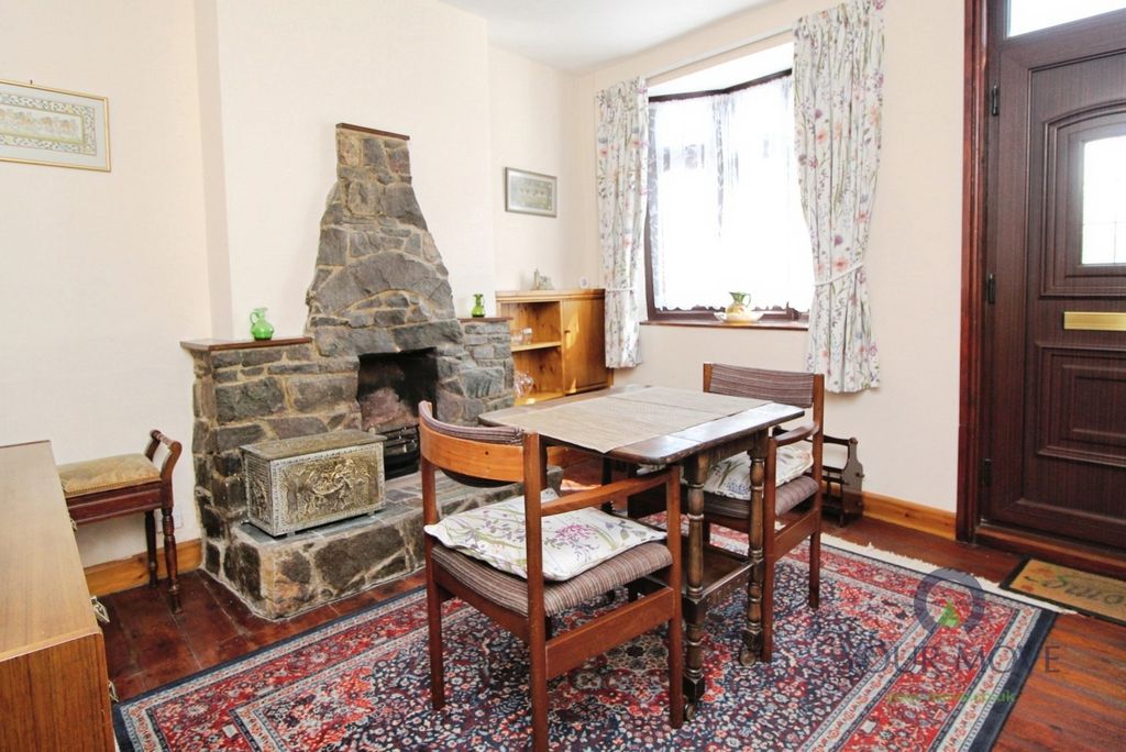 Property photo 2 of 18 Pbox-Img.Jpg